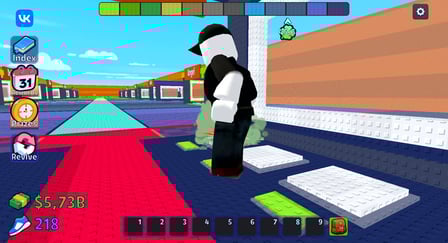 Grab the Lucky Blocks and Run from Guards - Screenshot 3